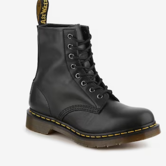 Dr. Martens Shoes - Dr. Martens Leather Boots - Black - Women's Size 6